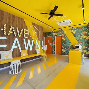 Fawn 3*, 大阪市 日本